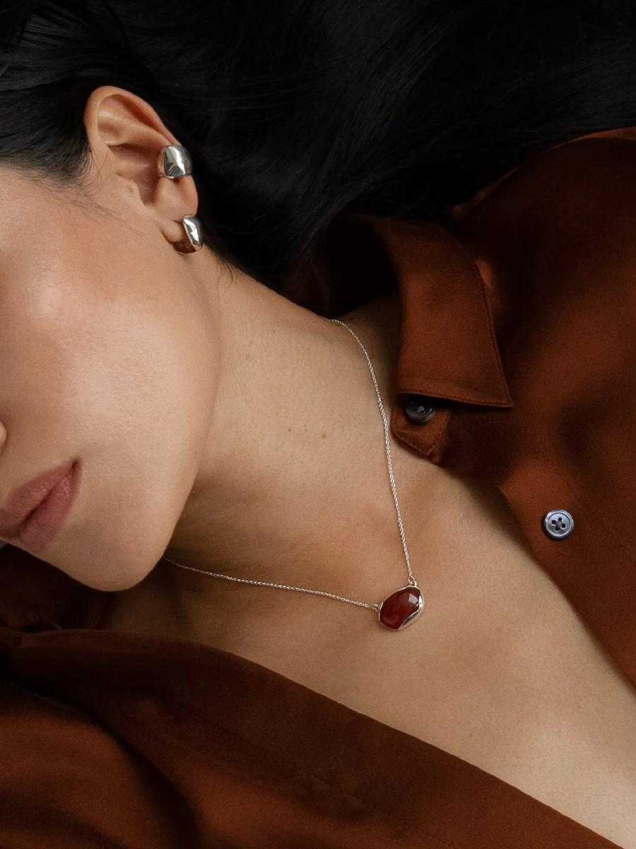 SMALL BUBBLE EAR CUFF - Image 4