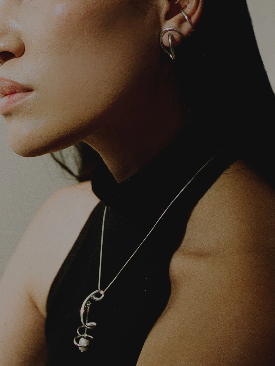 CURSIVE EARPIECE - Image 4