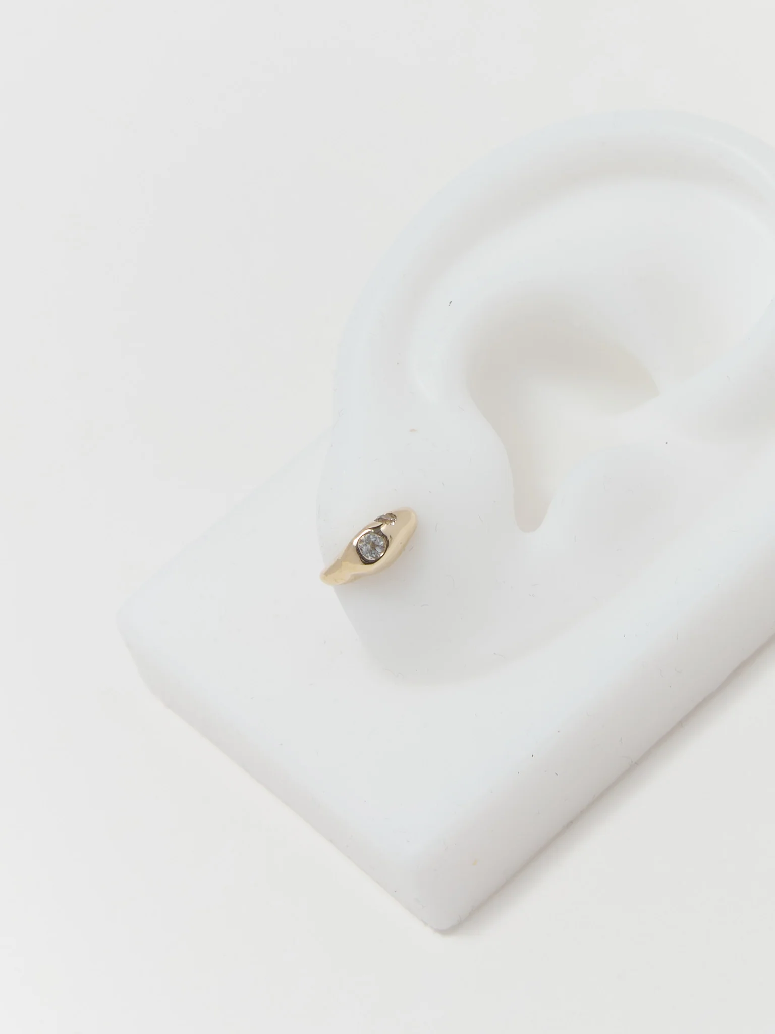 DEW Stud - Image 5