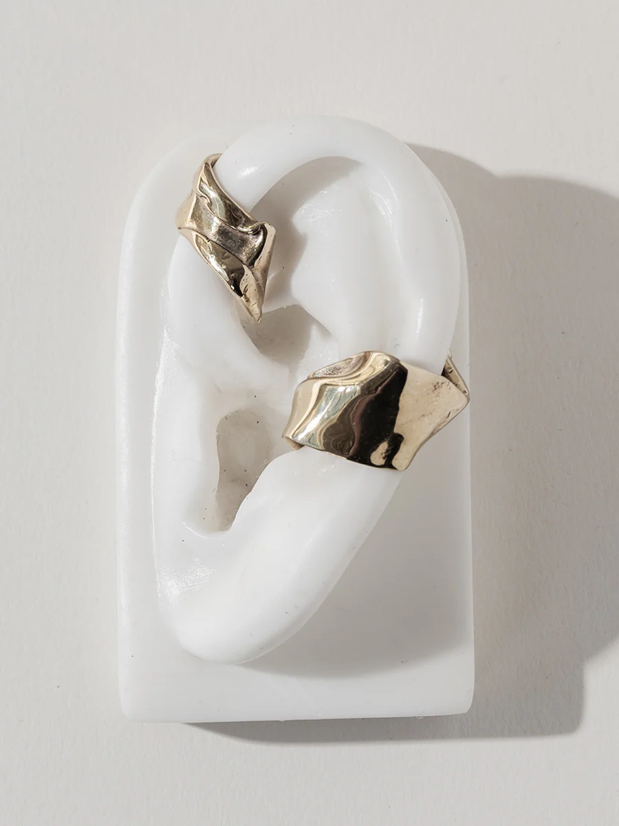 WARP EAR CUFF